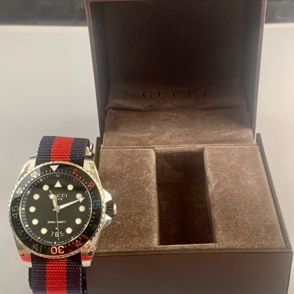 COPY - Gucci Dive XL 45 mm case red and navy strap Men’ s watch. New - Picture 4 of 6